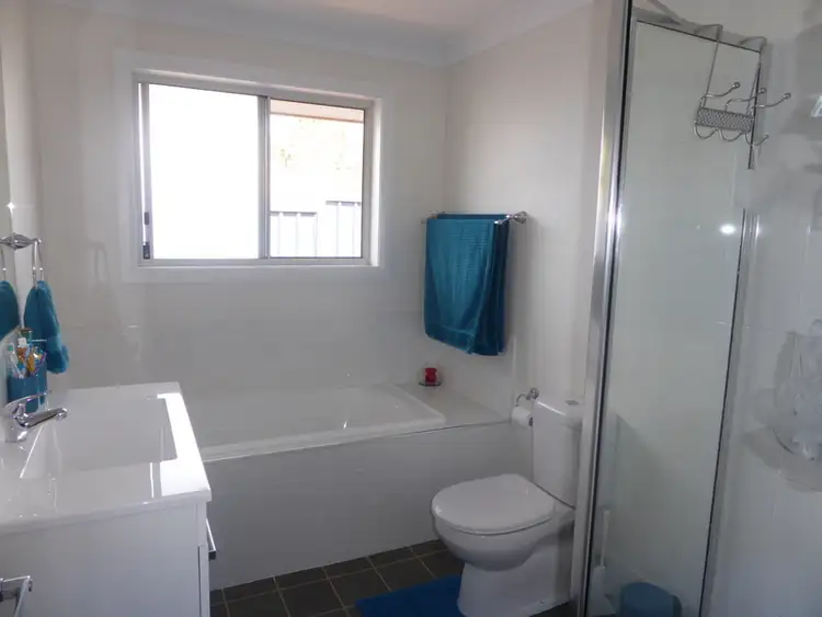 Seventh view of Homely house listing, 3 Elouera Place, Parkes NSW 2870