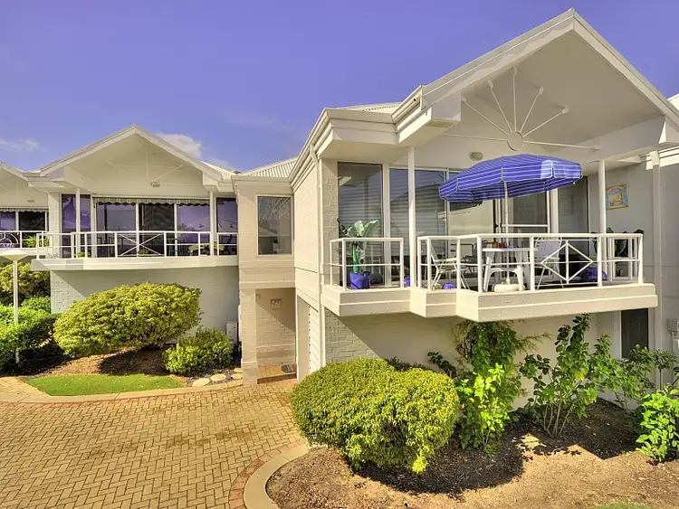 6/3 Leslie Street, Dudley Park WA 6210