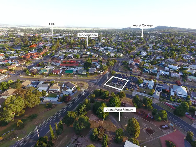 Fourth view of Homely townhouse listing, 2A Kneebone Street, Ararat VIC 3377