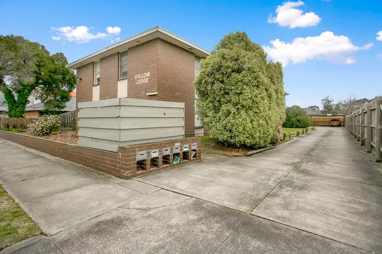 2/7 Petrie Street, Frankston VIC 3199