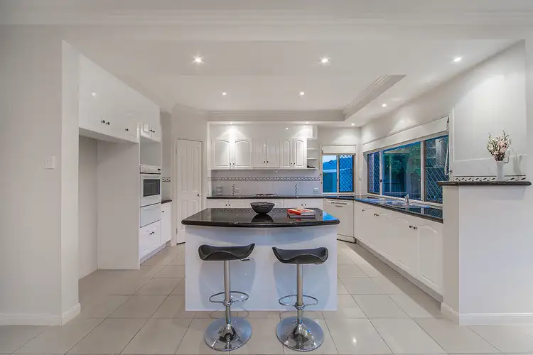 Sixth view of Homely house listing, 5 Eva Court, Newport QLD 4020