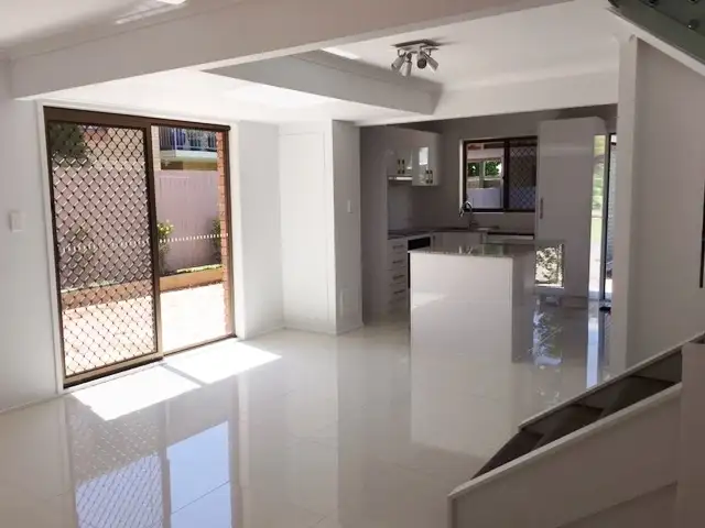 Second view of Homely semi-detached listing, 4/57 Benowa Road, Southport QLD 4215