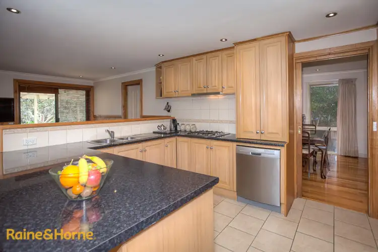 Second view of Homely house listing, 3 Pollard Place, Sunbury VIC 3429