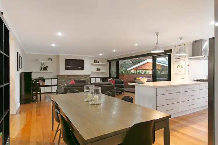 Fourth view of Homely house listing, 10 Longbourne Avenue, Notting Hill VIC 3168