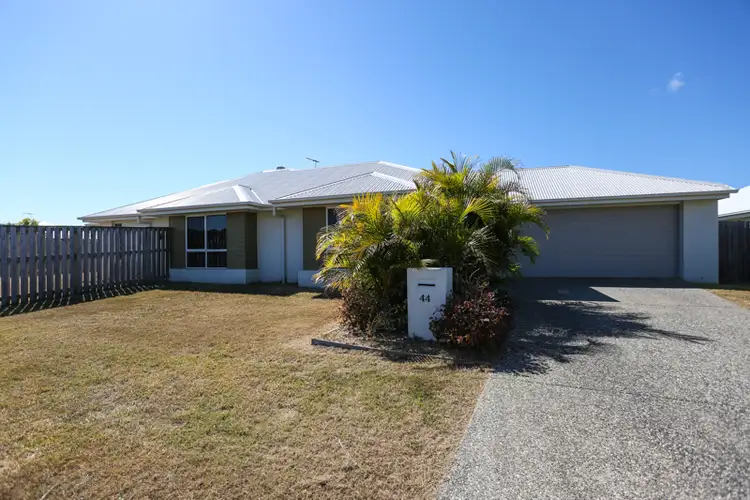 44 Scarborough Circuit, Blacks Beach QLD 4740