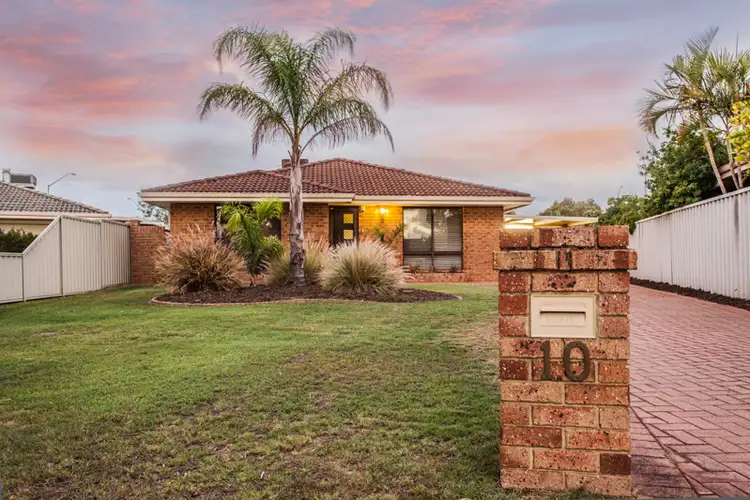 10 Bush Close, Beckenham WA 6107