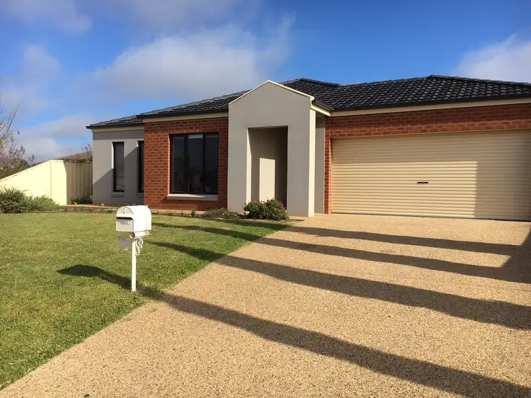 3 Rovere Place, Griffith NSW 2680