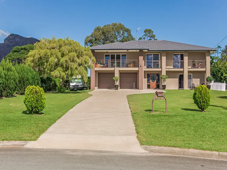 6 Cresthaven Court, Glass House Mountains QLD 4518