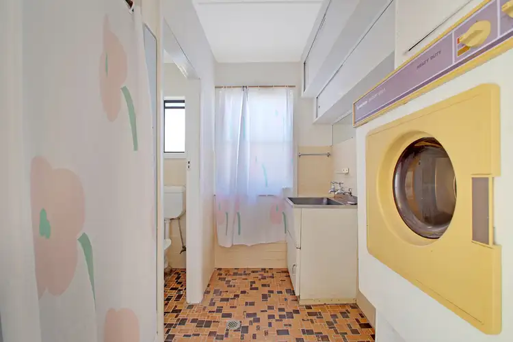 Seventh view of Homely house listing, 17 Betts St, Goulburn NSW 2580