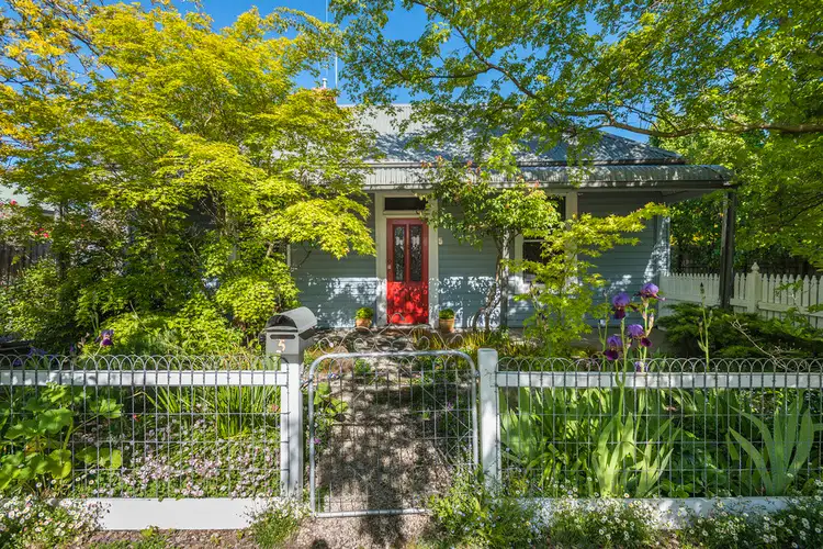 Main view of Homely house listing, 5 Jeffrey Street, Kyneton VIC 3444
