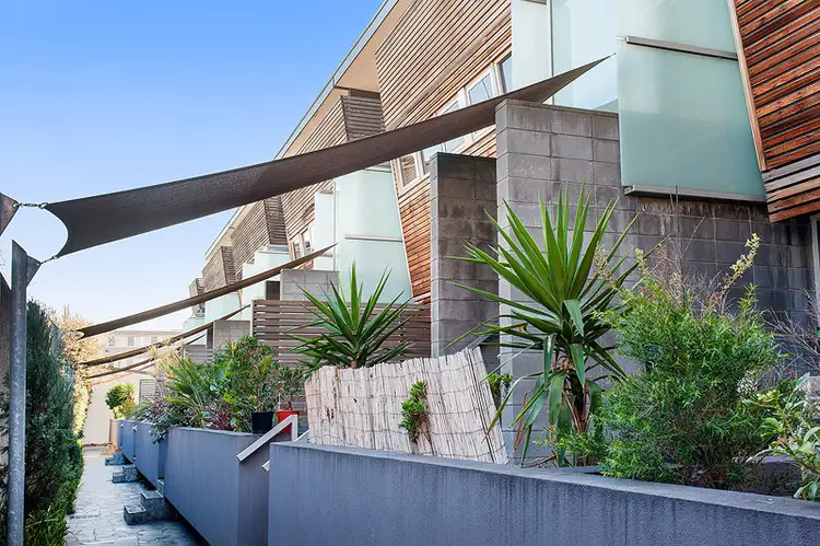 6/181 Bay Street, Port Melbourne VIC 3207