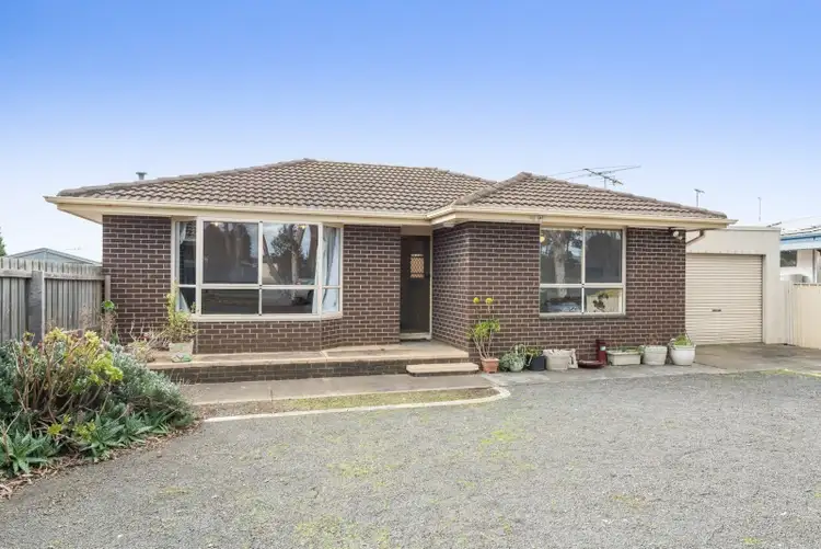 1/57 McClelland Avenue, Lara VIC 3212