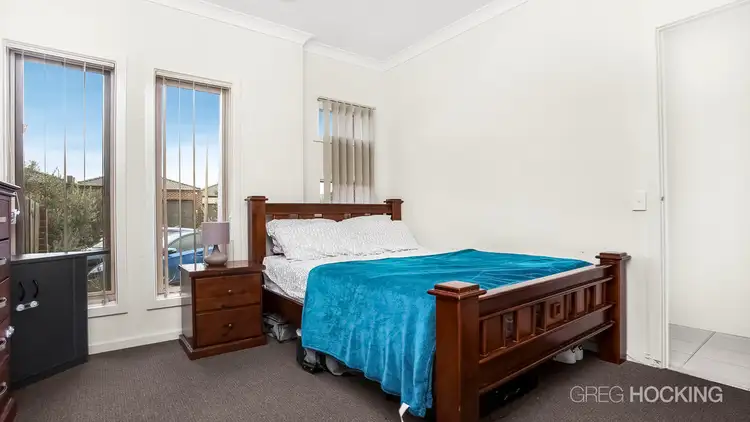 Fifth view of Homely house listing, 2/4 Bowerbird Place, Truganina VIC 3029