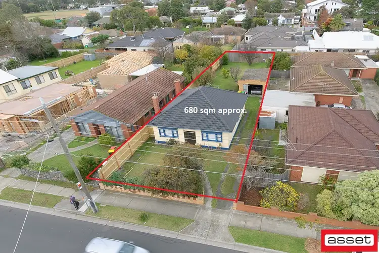 54 Thames Promenade, Chelsea VIC 3196