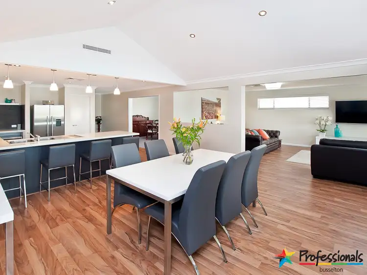 Seventh view of Homely house listing, 7 Windward Green, Geographe WA 6280