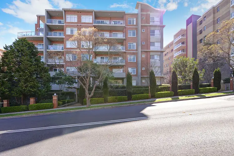 77/14-18 College Cresent, Hornsby NSW 2077