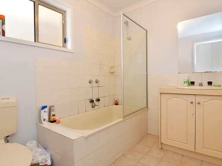 Sixth view of Homely unit listing, 7/1 West Road, Buronga NSW 2739