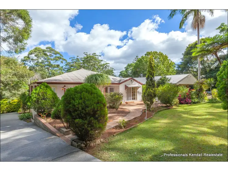 28 Knoll Road, Tamborine Mountain QLD 4272