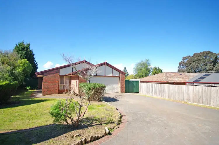 Main view of Homely house listing, 39 Lawson Way, Endeavour Hills VIC 3802