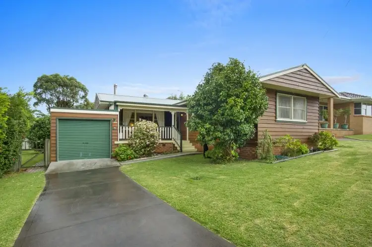 75 Carroll Avenue, Mollymook Beach NSW 2539