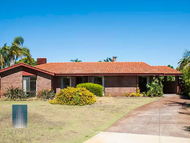3 Foley Court, Leeming WA 6149