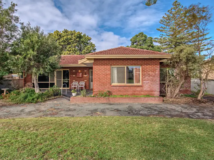 15 Stoner Street, Rockingham WA 6168