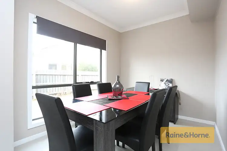 Fifth view of Homely house listing, 2/52 Jacana Avenue, Broadmeadows VIC 3047