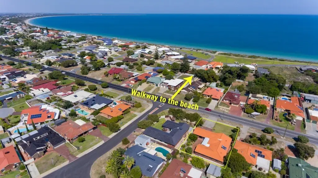 Main view of Homely house listing, 522 Safety Bay Road, Waikiki WA 6169