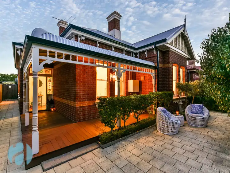 11 St Albans Avenue, Highgate WA 6003