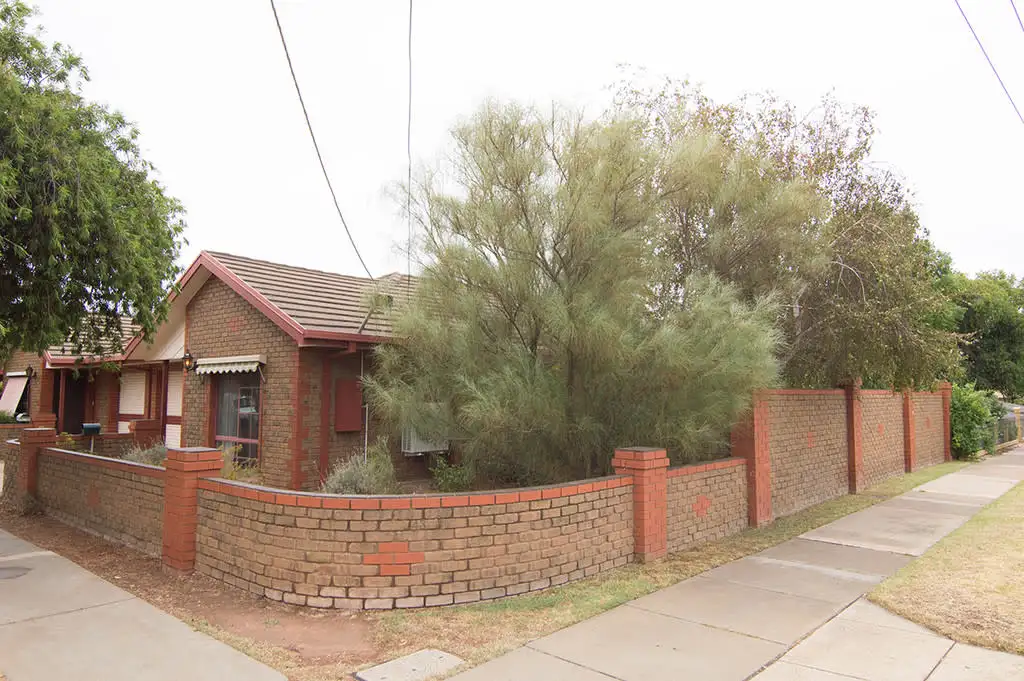 Main view of Homely unit listing, 1/43 Walnut Avenue, Mildura VIC 3500
