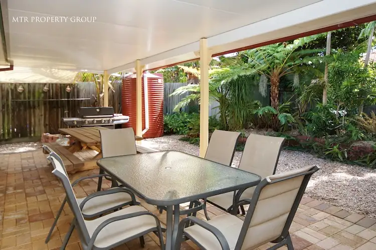 6 Savill Close, Forest Lake QLD 4078