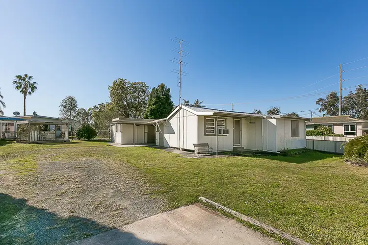 1 Famata Avenue, Blue Haven NSW 2262