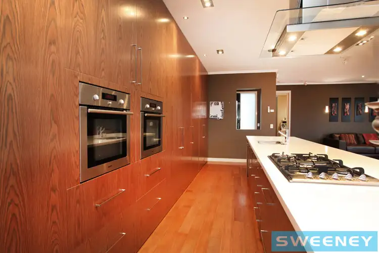 Fourth view of Homely house listing, 10 Ashridge Court, Burnside Heights VIC 3023