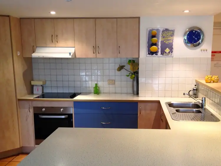 Fifth view of Homely unit listing, Unit at 4 Britannia Avenue, Broadbeach QLD 4218