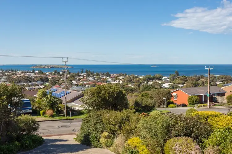 61 WHALERS ROAD, Encounter Bay SA 5211