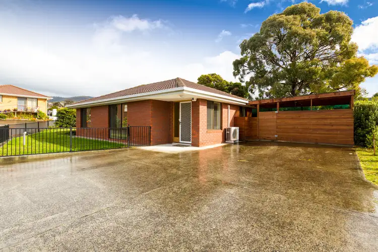 4/3b Shenstone Place, Montrose TAS 7010