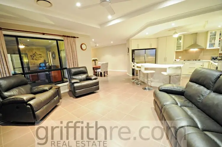 Sixth view of Homely house listing, 4 Angela Place, Griffith NSW 2680