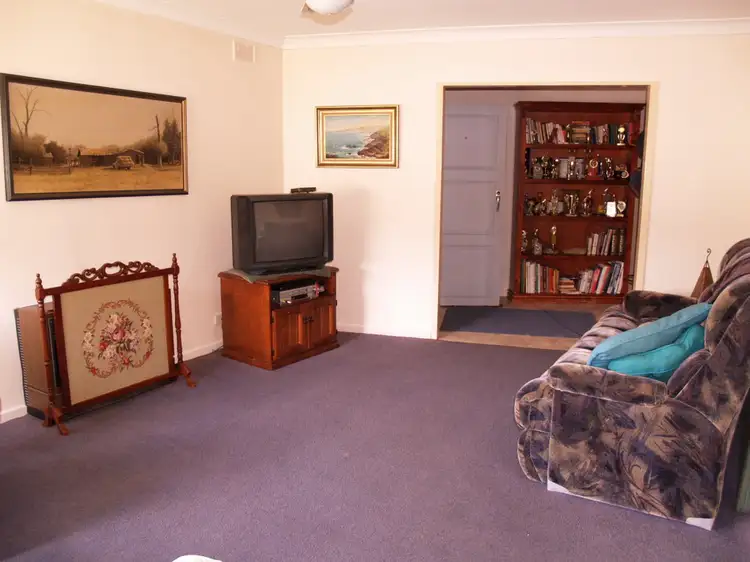Third view of Homely house listing, 3 Lynn Place, Hackham SA 5163