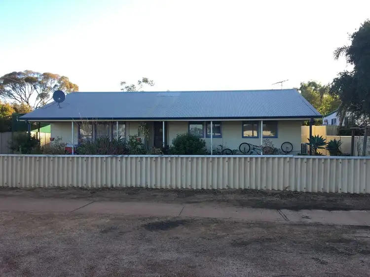 5 MCNEILL STREET