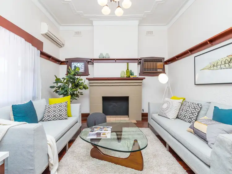 101 Grand Promenade, Bedford WA 6052