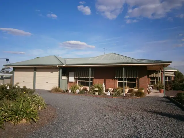 2 Daphne Street, Jeparit VIC 3423