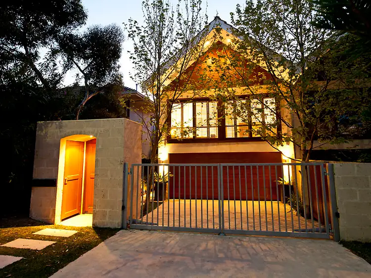 11 Hamersley Street, Cottesloe WA 6011
