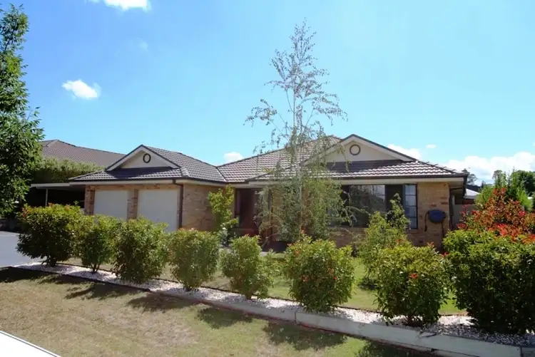 61 Hughes Street, Kelso NSW 2795