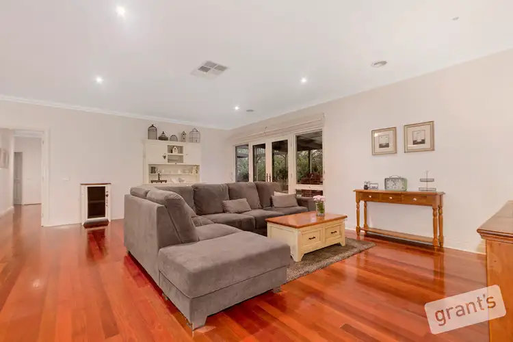 Seventh view of Homely house listing, 6 Meg Way, Berwick VIC 3806