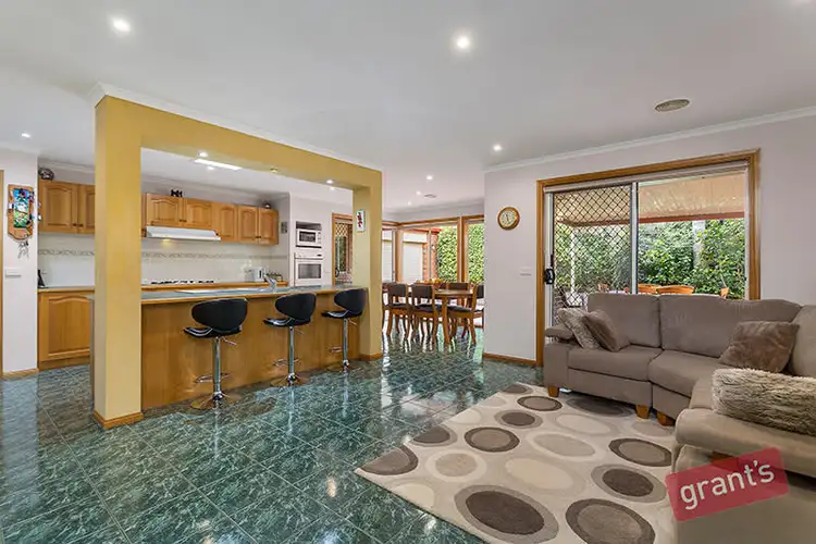 Sixth view of Homely house listing, 9 Sorrento Avenue, Berwick VIC 3806
