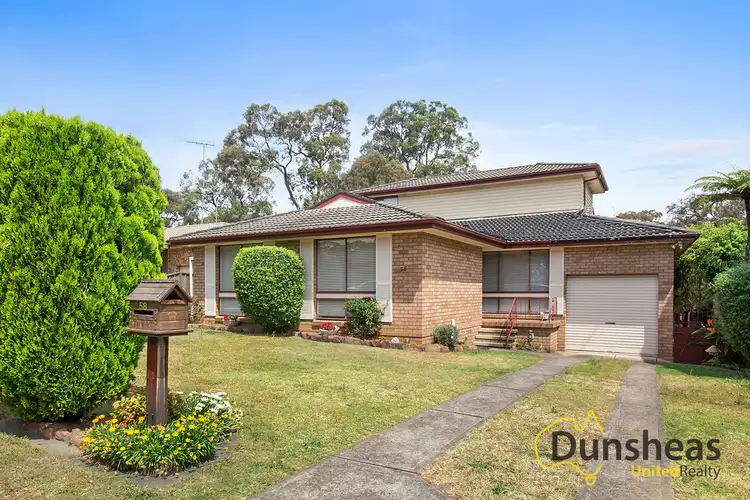 58 Bainbridge Ave, Ingleburn NSW 2565