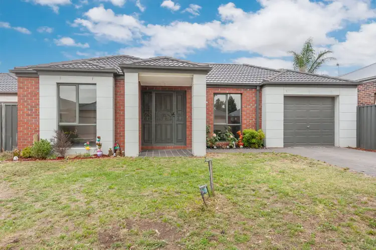 84 Mareeba Way, Craigieburn VIC 3064