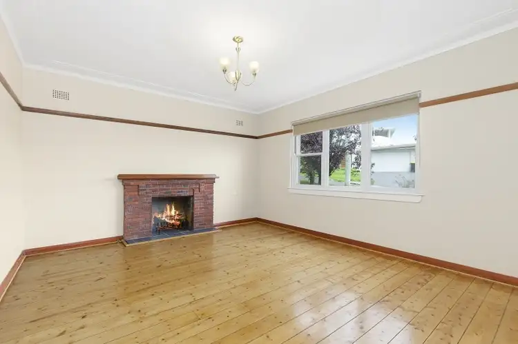 Second view of Homely house listing, 7 East St, Goulburn NSW 2580