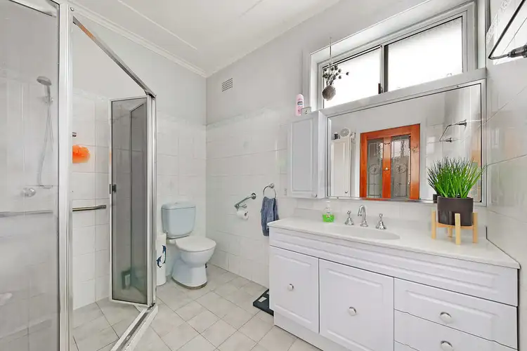Fourth view of Homely house listing, 7 PATERSON AVE, Kingsgrove NSW 2208