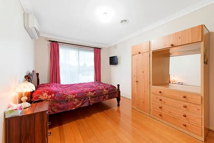 Sixth view of Homely house listing, 22 Finchaven Avenue, Keysborough VIC 3173